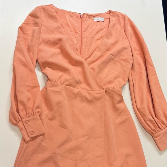Kookai Eliza Dress - size 38 / AU10 - peach colour - Picture 2 of 5